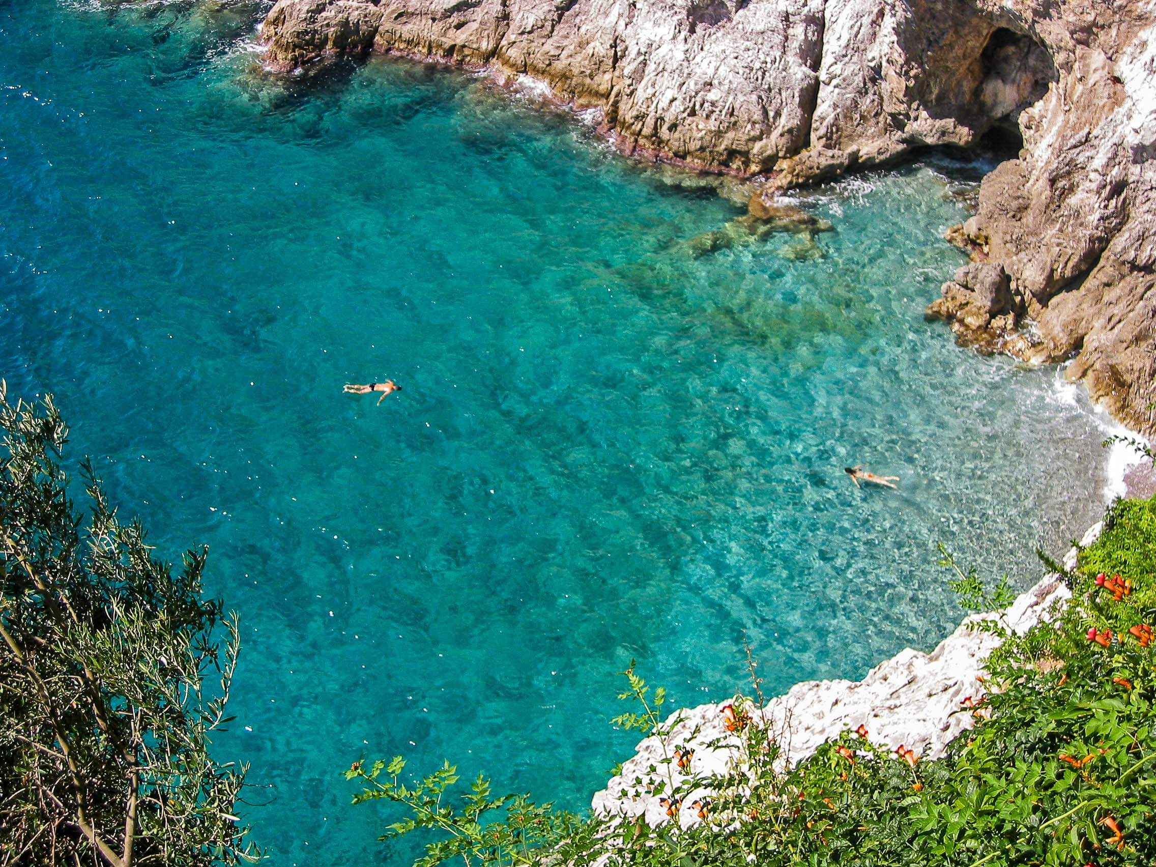 Villa la Madonnina Amalfi Coast swimming in the bay below the villa