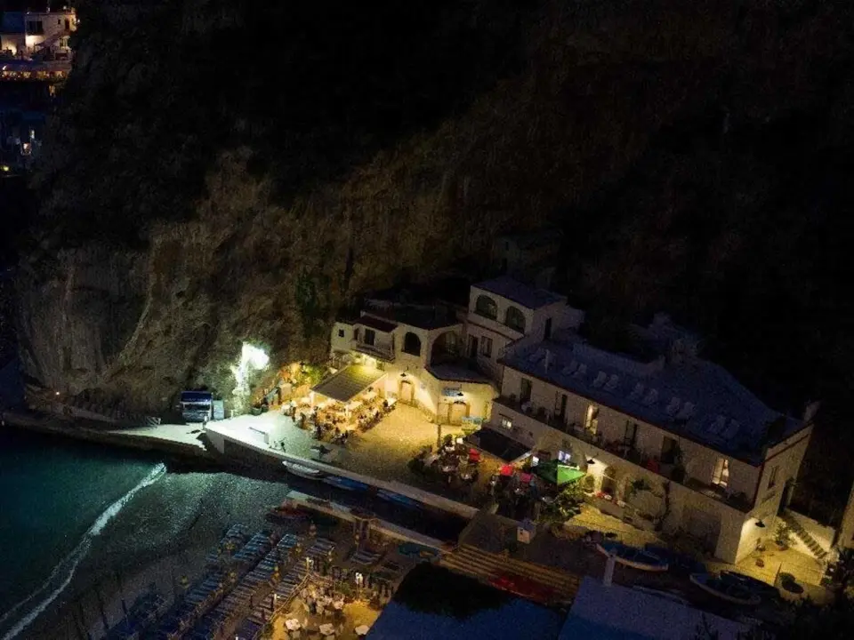 Amalfi-Coast Wine & Dine_Marina-di-Praia