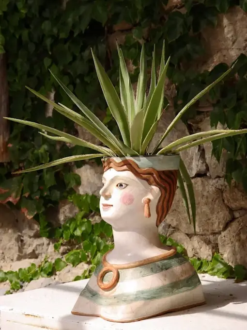 Luxury-Amalfi-Villa-Waterfront_Deckchairs